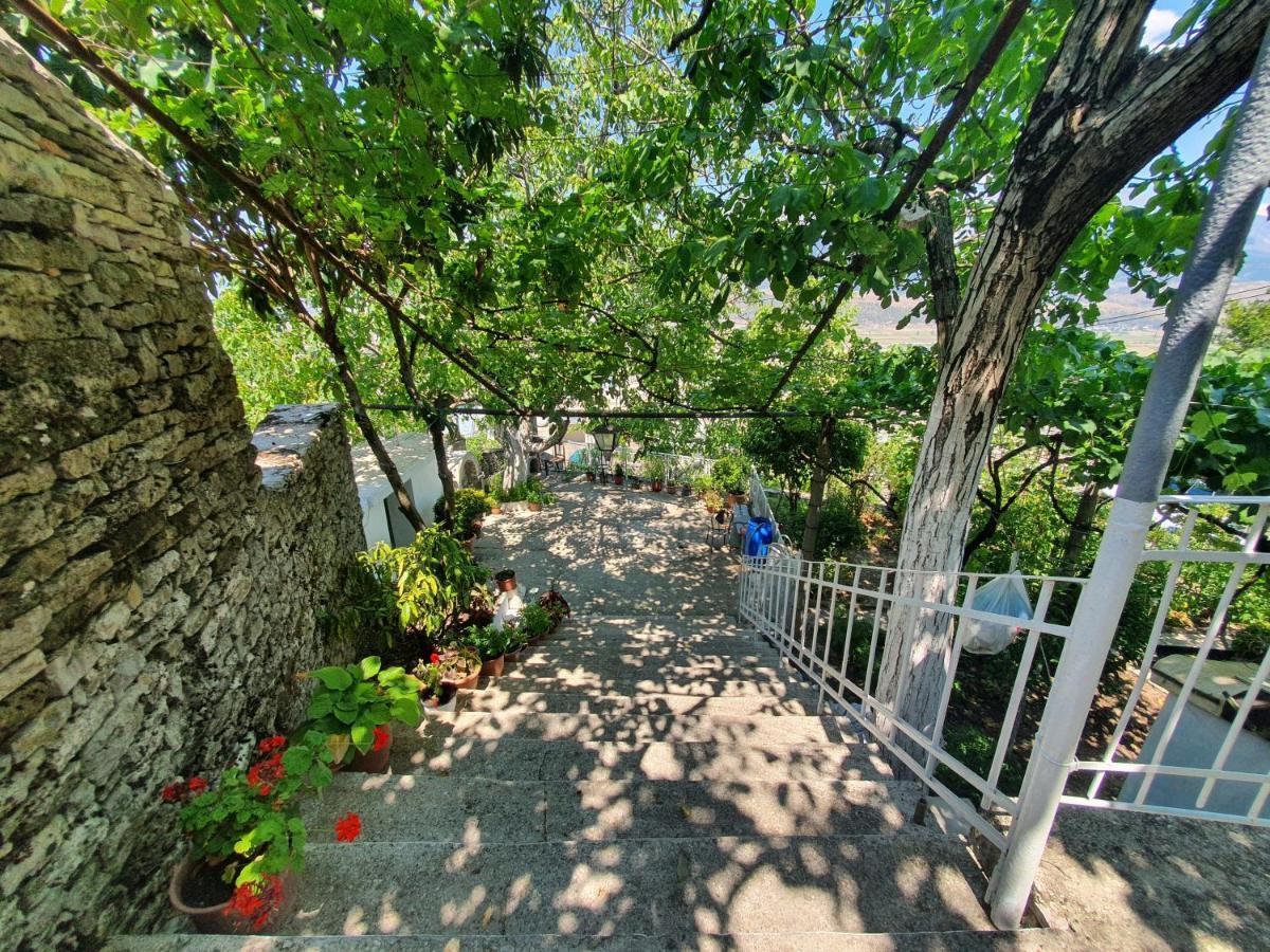 Riva Apartment